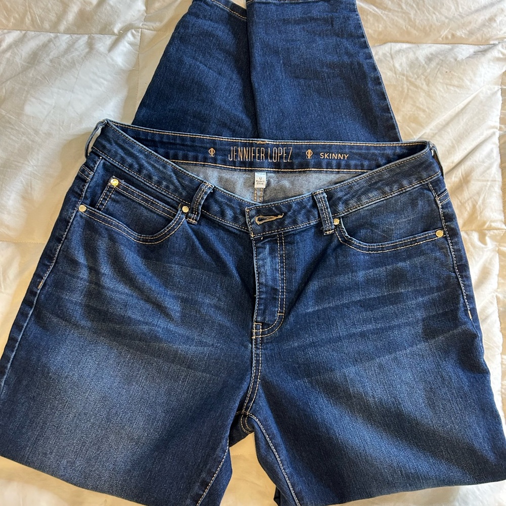 Jennifer lopez Junior size 12 skinny jeans.
